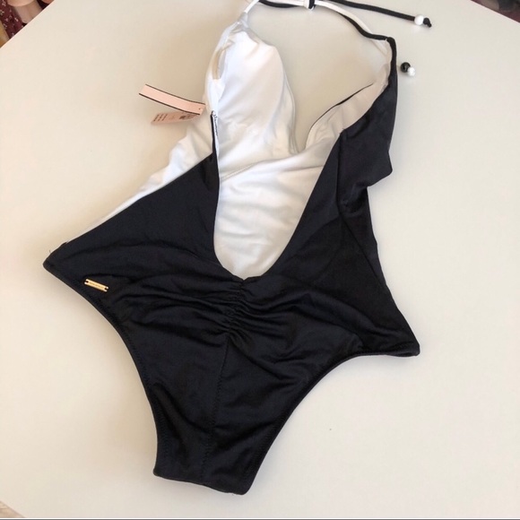 NWT Victoria’s Secret swimsuit - Picture 3 of 6